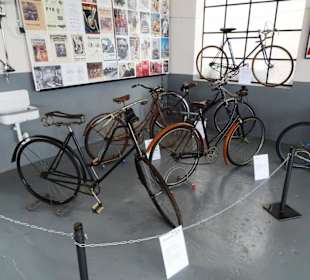 Rundgang durch die Ausstellung