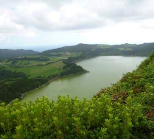 Blick auf den Lagoa das Furnas