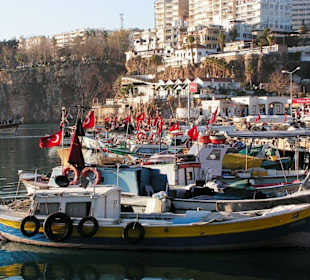 Aler Hafen von Antalya