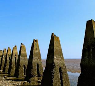 Pathway to Cramond Island