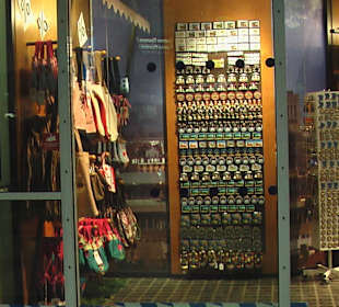 Shop - Einiges an Mitbringsel
