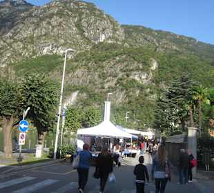 Am Markt in Porlezza