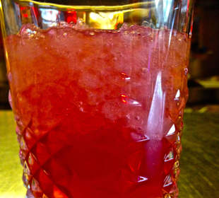 Punsch at QBar