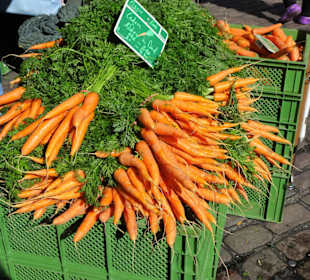Rundgang über den Wochenmarkt Südermarkt 