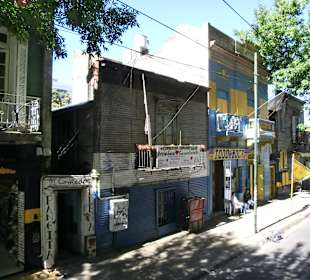 Schöne alte Häuser in La Boca