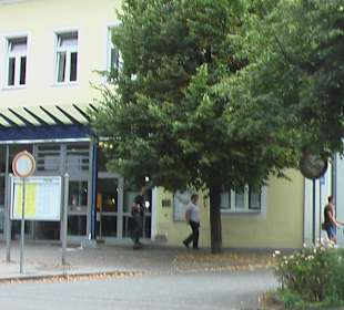 Zum Eingang