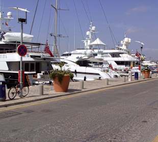 Zugangsstraße der Groß-Yachten
