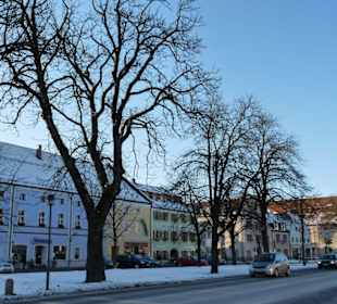 Schnee auf dem Stadtplatz
