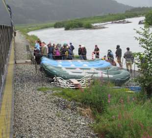 Einsammeln der Rafting Gäste