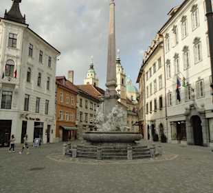 Ljubljana - fontanna