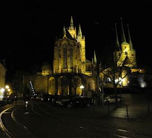 Dom bei Nacht