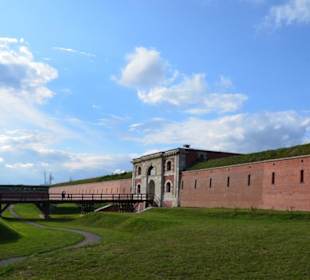 Mury obronne Starego Miasta