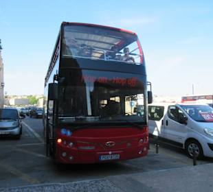 Hop on Hop off Haltestelle Hafen