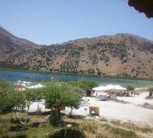 Kournas Lake - Tretboot fahren