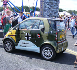 Bf-109 Smart mit Einschusslöchern