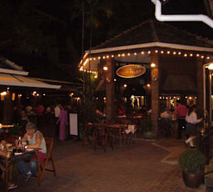 Einkaufen, Essen und Unterhaltung