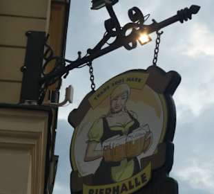 Bierhalle, Wrocław / Breslau: Abendessen am Rynek