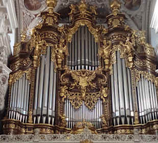 Hauptorgel auf Westempore
