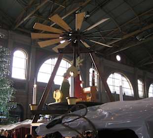 bancarelle in stazione