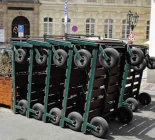 Какие-то тележки