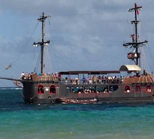 Pirate Boat Show