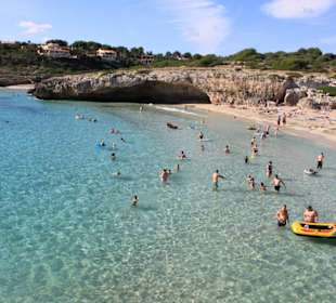 Öffentlicher Hotelstrand