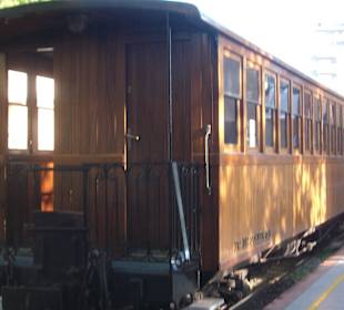 Eisenbahn Roter Blitz von Palma nach Soller