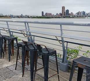 Yanping Riverside Park - Dadaocheng Wharf Containe