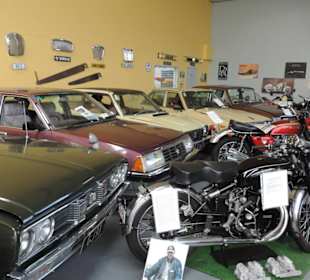 Wunderschöne Autos 50ziger und 60ziger Jahre