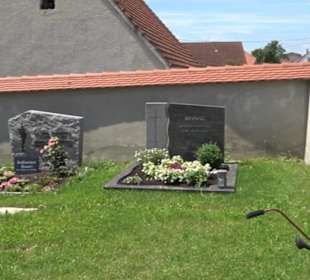Friedhof Aufhausen