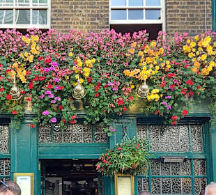 Market Porter vom Borough Market aus
