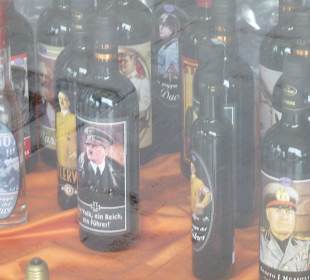 Bitte nicht kaufen! Schrecklich :-(