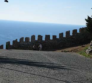 Wege in der Festungsanlage