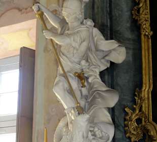 Rundgang durch die Rokoko-Kapelle