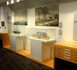 Rundgang durch die Ausstellungsräume