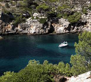 Kristallklares Mittelmeer