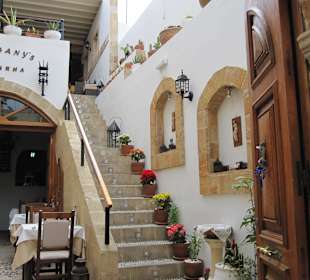Lindos