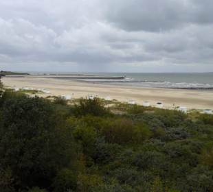 Blick von den Dünen zum Meer