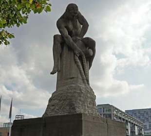 Skulptur Der Tauzieher