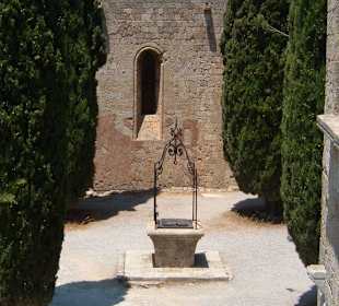 Brunnen