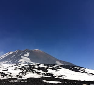 Ausflug zur Ätna ( für die Sizilianer eine „Sie“)