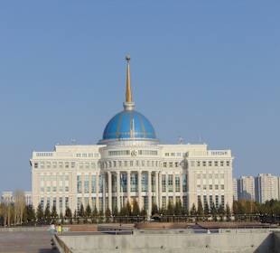 Präsidentenpalast "Ak Orda" in Astana
