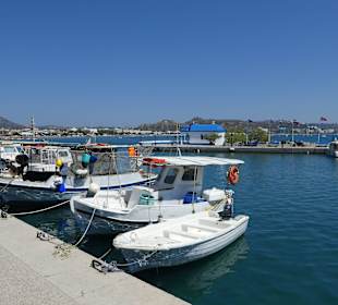 Kleiner Fischerhafen in der nähe