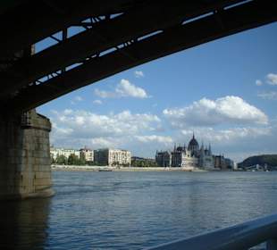 Parlamento dal fiume