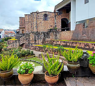 Iglesia y Convento Santo Domingo Qorikancha