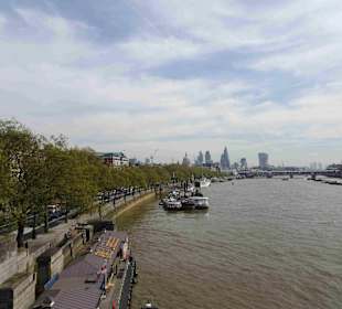 Stadtrundfahrt London