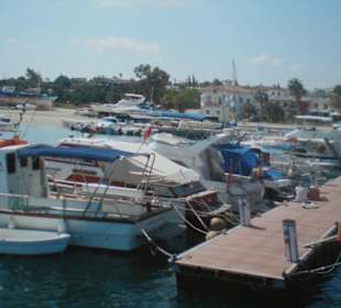 Der kleine Hafen von Latchi