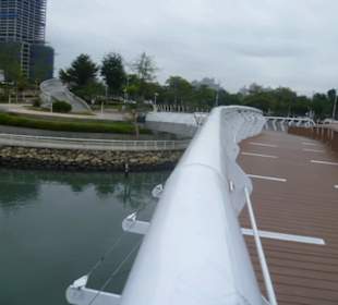 Lovebridge