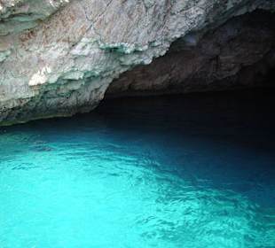 Fahrt zu den blauen Grotten