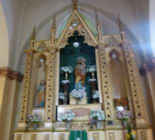 In der Kirche von Otovalo